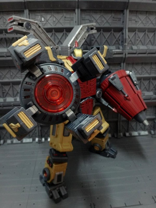 Planet X PX 01 Genesis WFC Omega Supreme Action Figure Image  (6 of 50)